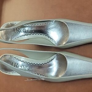NWT J.Renee sling back heels
